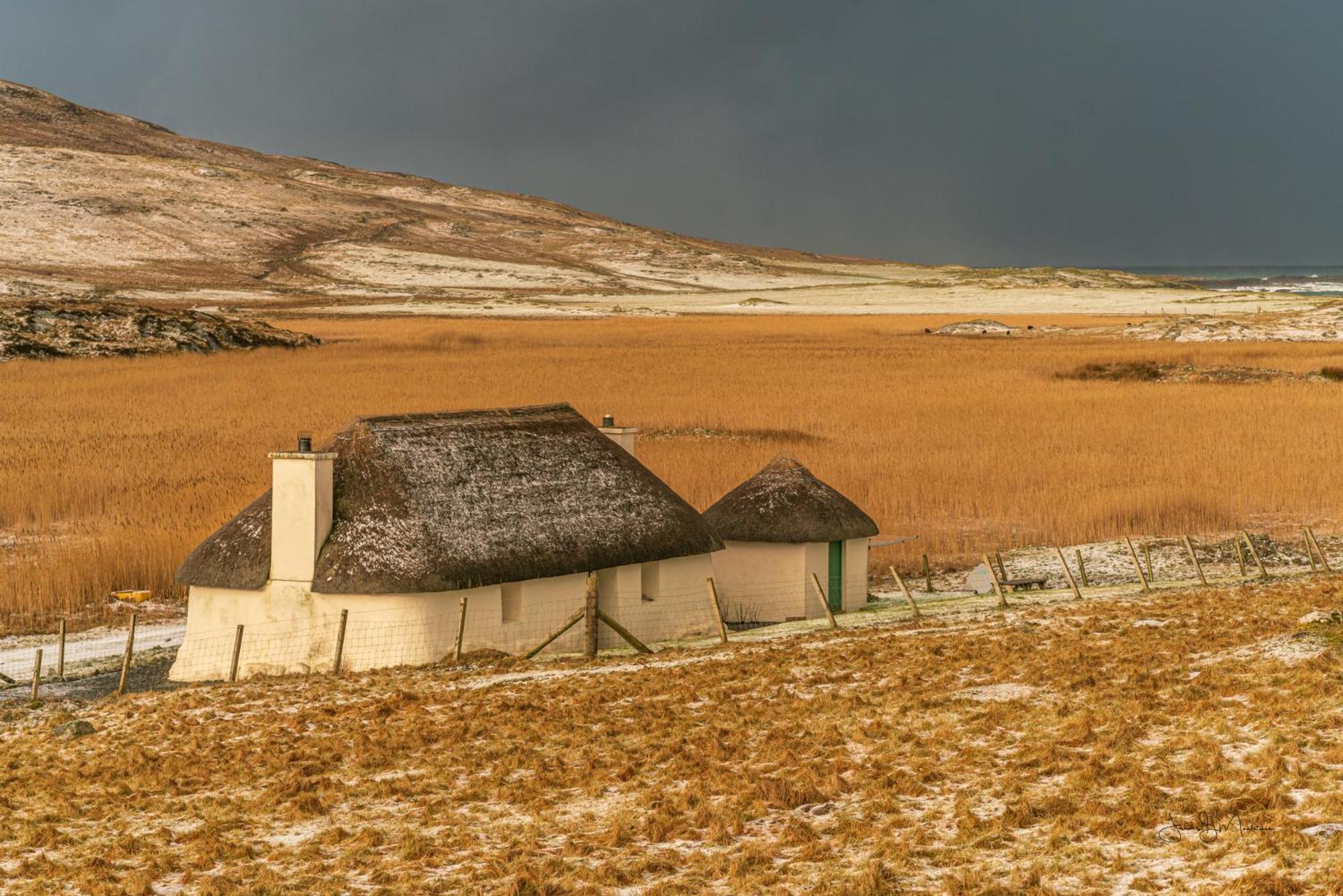 North Uist Lodges Tigharry 외부 사진